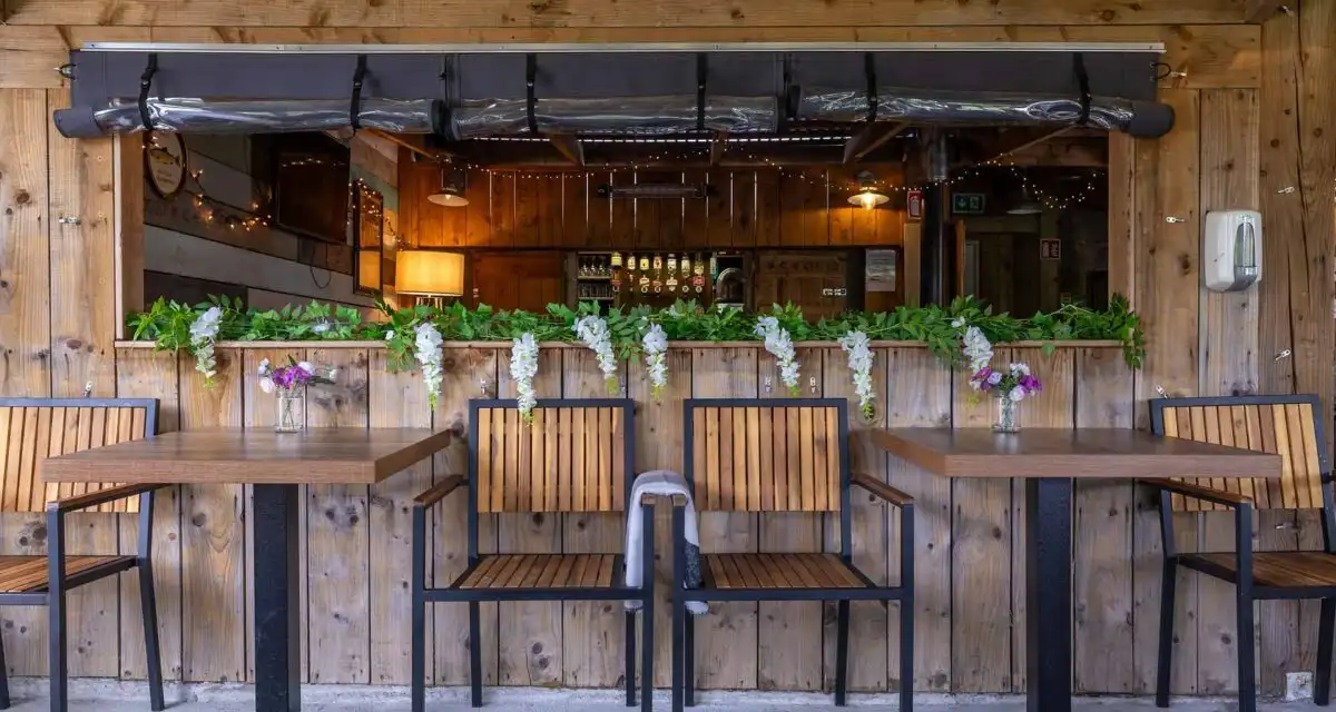 The Villager Bar & Restaurant, Garden Venue Glasson